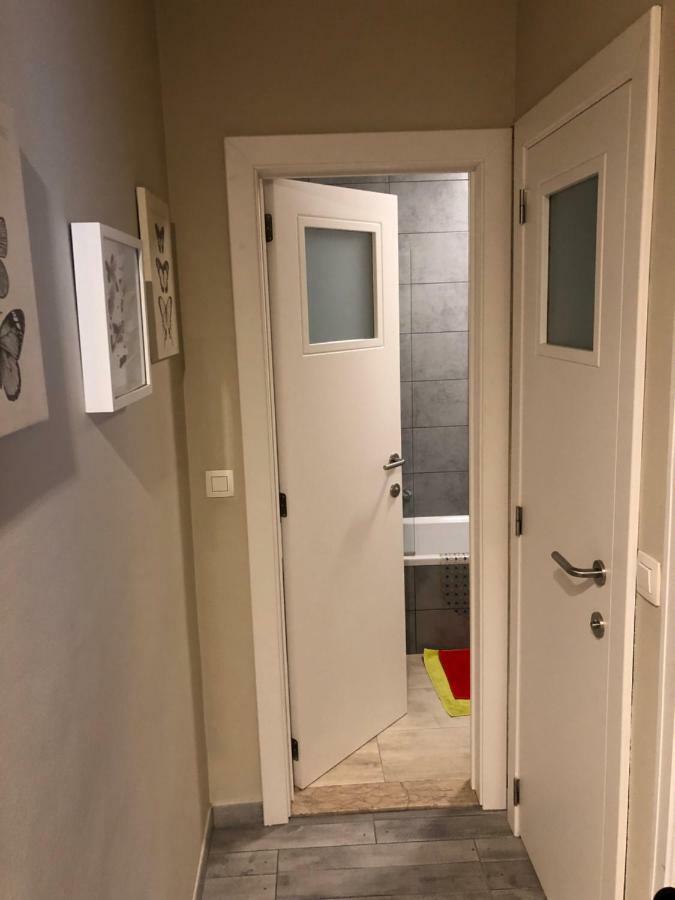One-bedroom Near Atomium Bruxelas